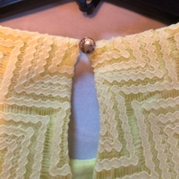 Key Lime Vince Camuto Herringbone Lace Blouse - Picture 5 of 8